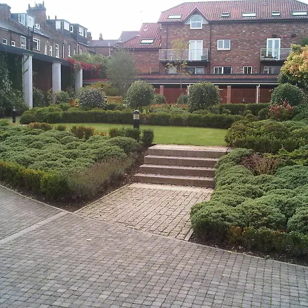 The Furlong * York
